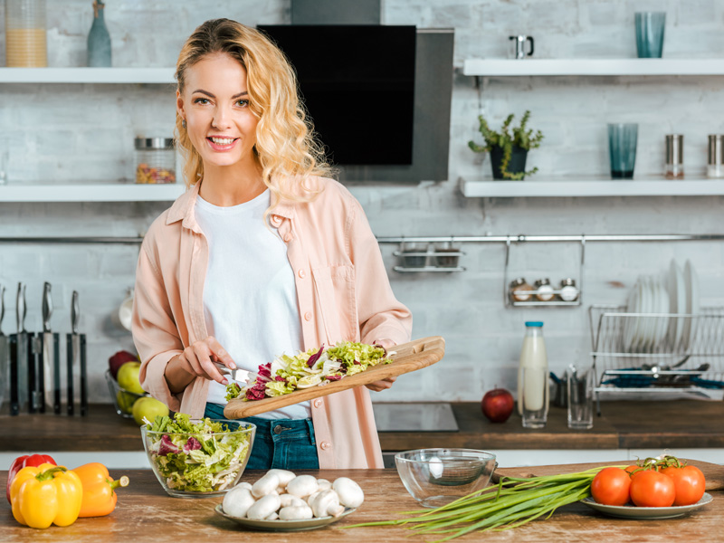 Woman preparing a healthy nutritional meal